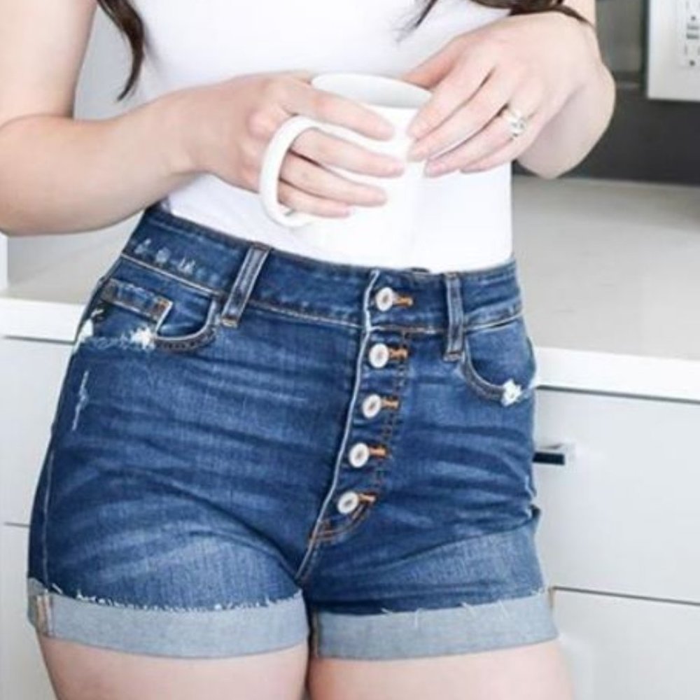 Penny Cuffed Premium Shorts - KanCan